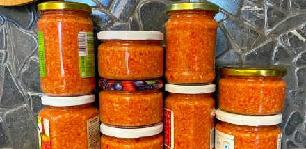 Pálivá omáčka „Chřenovka“: Lahodný a jednoduchý recept na zimu