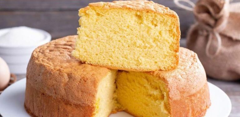 Dort S POUHÝMI 3 INGREDIENCEMI – nadýchaný, lahodný a jednoduchý na přípravu