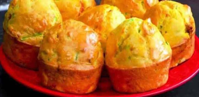 Strouhaná cuketa, rajčata, vejce…Výborné muffiny, které si vaše děti jistě zamilují