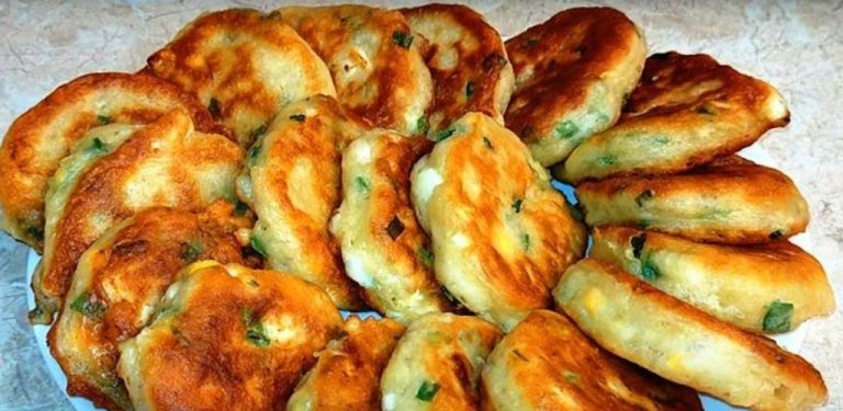 Nejlínější koláče s cibulí a vejci