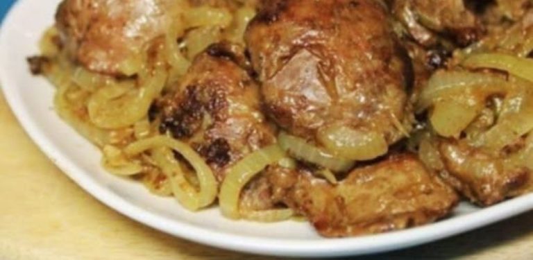 Lahodná kuřecí játra, která s chutí jedí všichni. Osvědčený recept!
