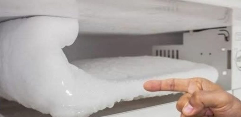 Co je třeba udělat, aby se v mrazáku netvořil led: sdílím svůj způsob
