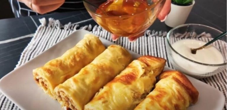Bez zbytečného oleje a kalorií: recept na jemné jablečné palačinky z trouby