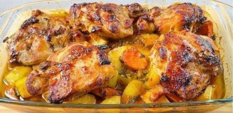Kuřecí stehna a brambory – lahodné jídlo