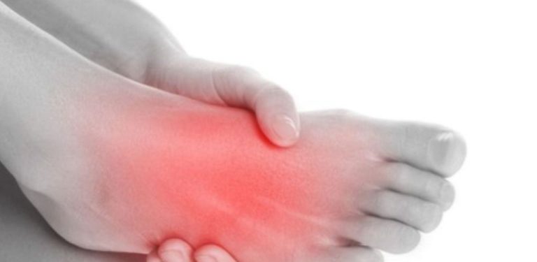 6 nejčastějších příčin bolesti nohou: porozumět potížím a zvládnout je