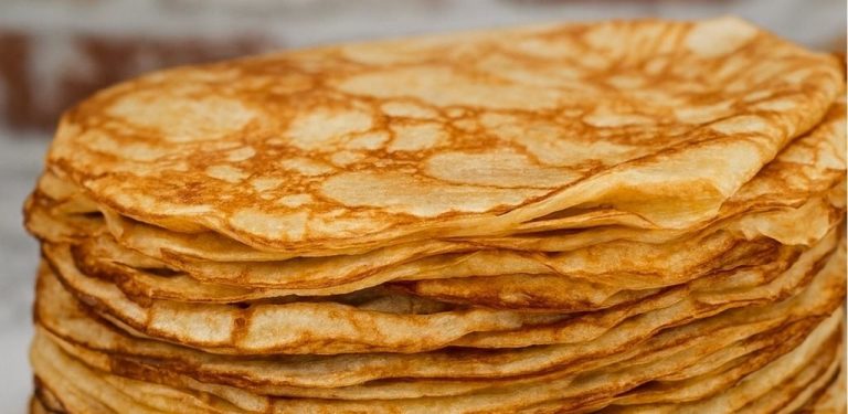 Domácí palačinky jako od babičky: recept, který se vždy povede