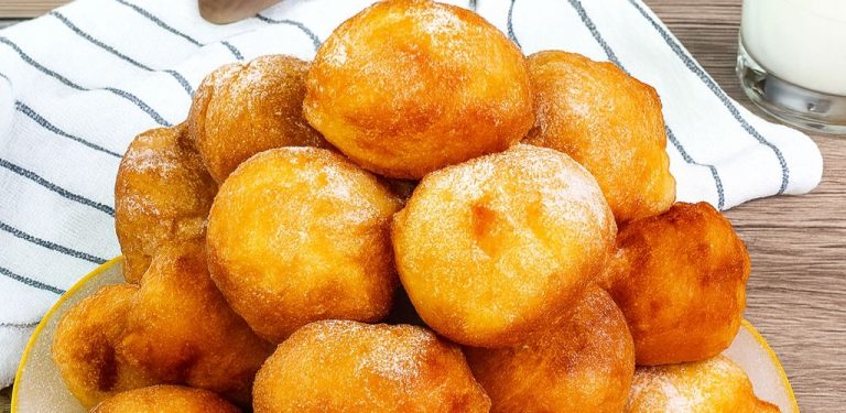 „Babička si povzdechne“ – jednoduchý sladký recept, který chutná jako z dětství