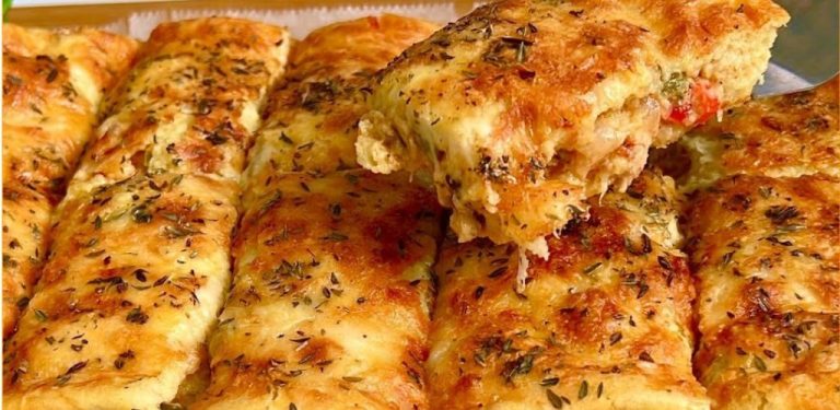 Je něco kouzelného na tom, když připravíte lahodnou večeři během chvilky. Tento recept na neuvěřitelně dobrou večeři je ideální volbou pro pohodové domácí jídlo bez zbytečných komplikací. Vezměte si zástěru a pusťte se do toho – ale pamatujte, že dlouho to nevydrží!