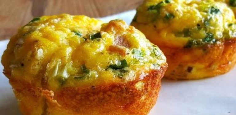 Fluffy Egg Cups | Nejlepší recept na snídaňové vaječné muffiny