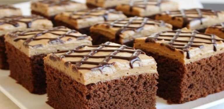 Půstový dort s krémem z instantní kávy – je voňavý, lahodný a rozplývá se na jazyku. Recept krok za krokem…
