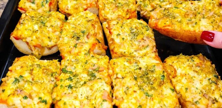 Snídaně za 5 minut! Teplé sendviče, jednoduché, ale opravdu vynikající. Stokrát lepší než pizza!