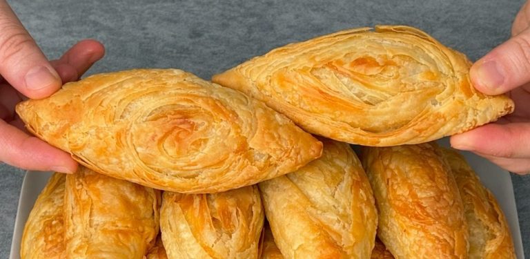 Děláme to špatně už roky! Jen mouka + vroucí voda: Jednoduchý recept na listové těsto.