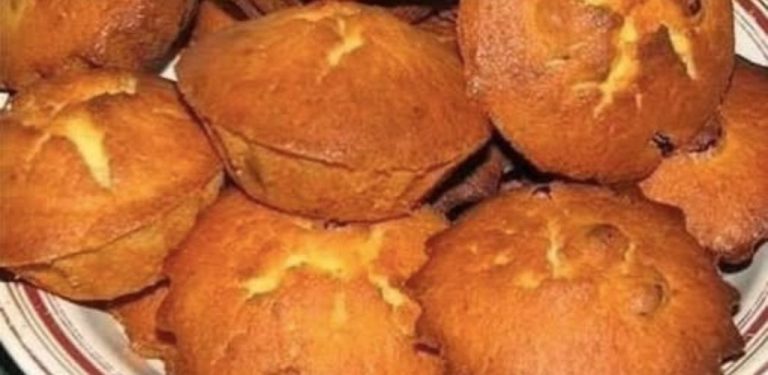 Jeden z nejlepších receptů na čajové koláčky. Vycházejí dokonale