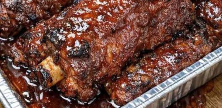 Minimum surovin, maximum chuti: domácí BBQ žebírka bez námahy