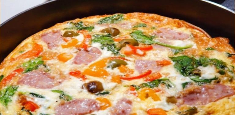 Večer s pizzou bez hnětení = maximální křupavost a vláčnost s minimálním úsilím 🍕✨