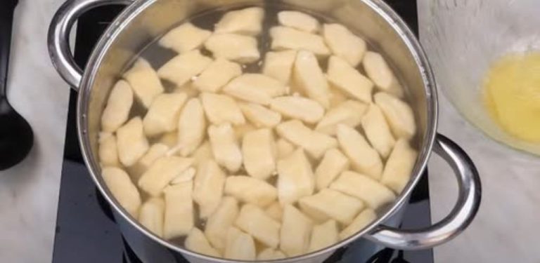 Nadýchané tvarohové noky jako od babičky. Rychlá snídaně, která se vždy povede
