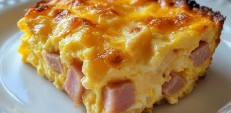 Zapečená směs se šunkou, sýrem a vejci