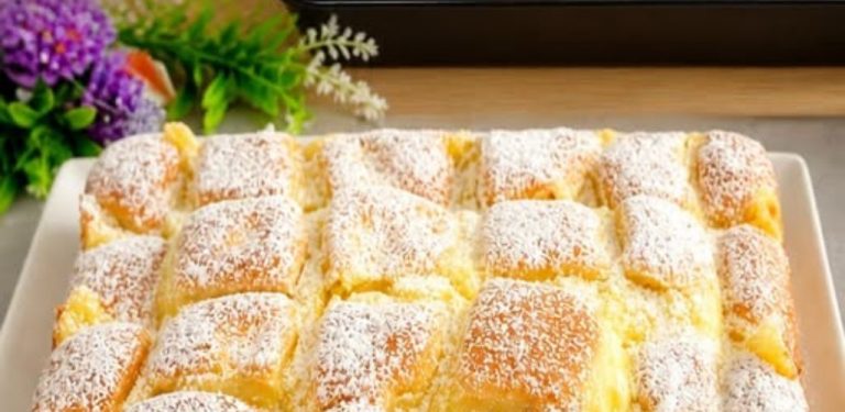 Jablečný koláč s vanilkovým pudinkem: vláčný domácí moučník, který provoní celý domov