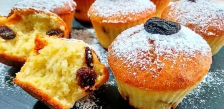 Tvarohové muffiny s rozinkami – jednoduchý recept za pár minut